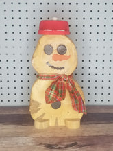 Load image into Gallery viewer, Birch Slice Snowman Couple
